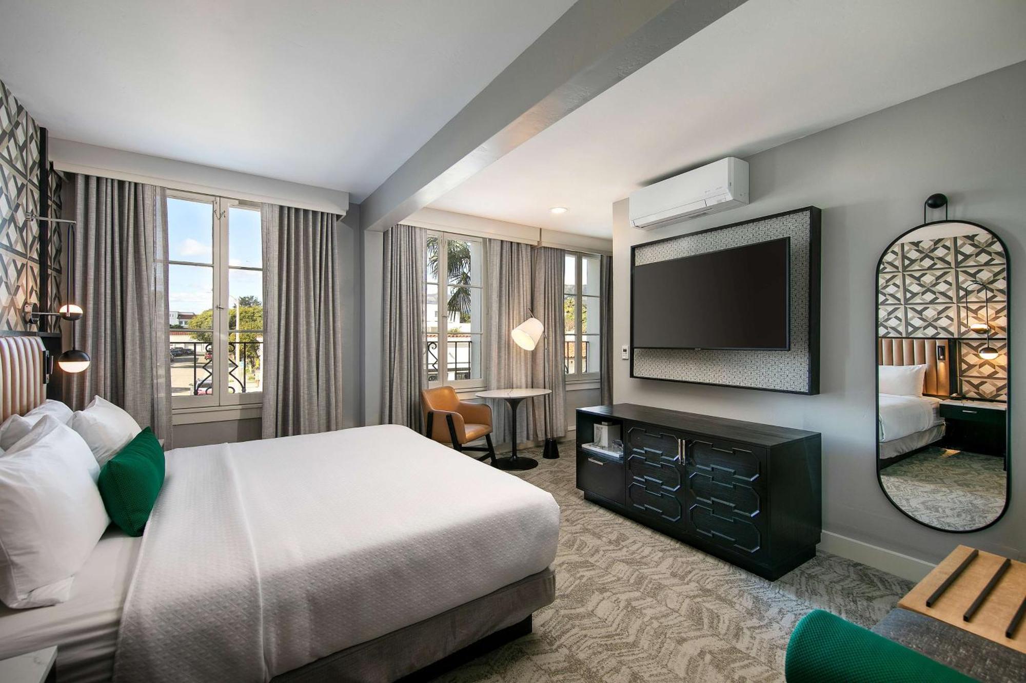 King Room