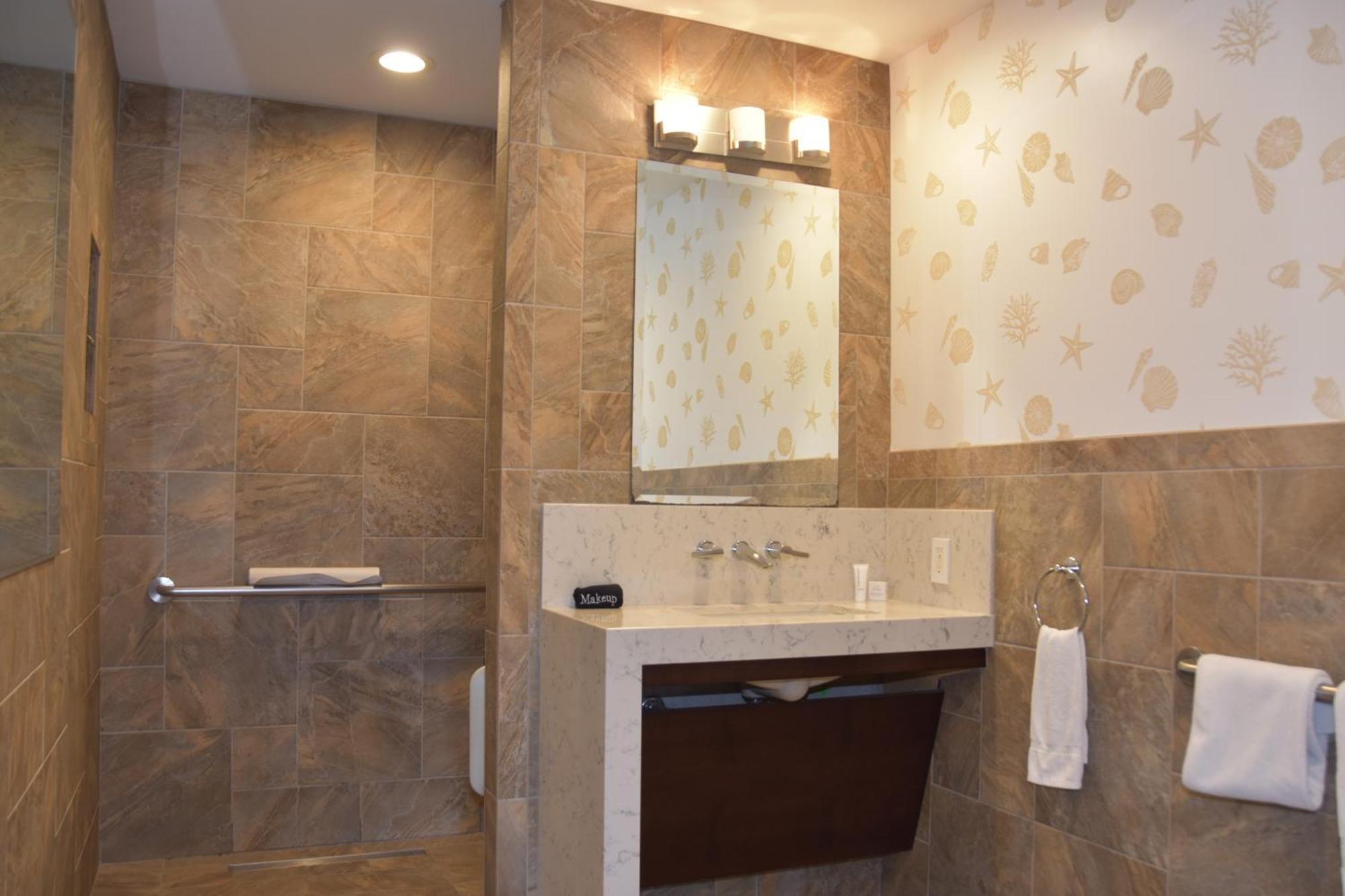 Palm Accessible Suite