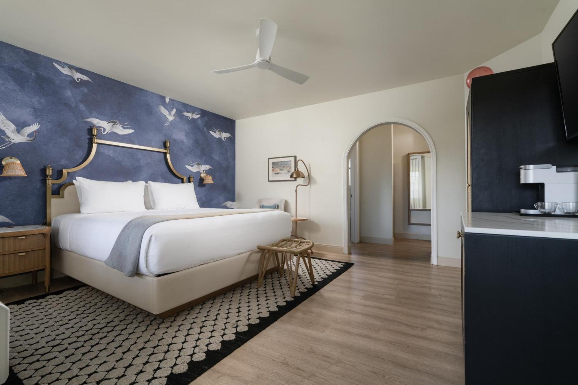 Deluxe King Renovated