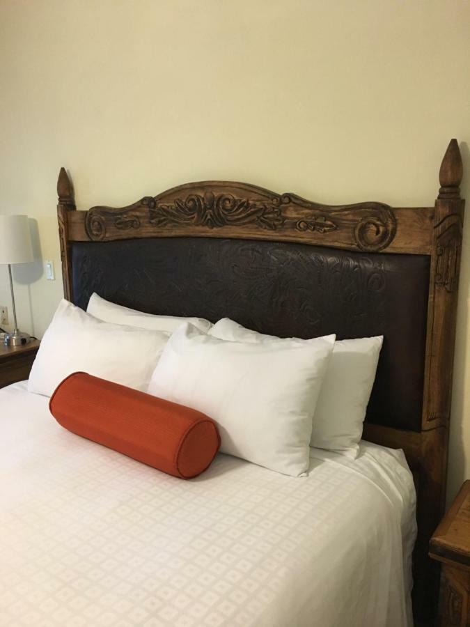 King Room,1627932052:JPEG
