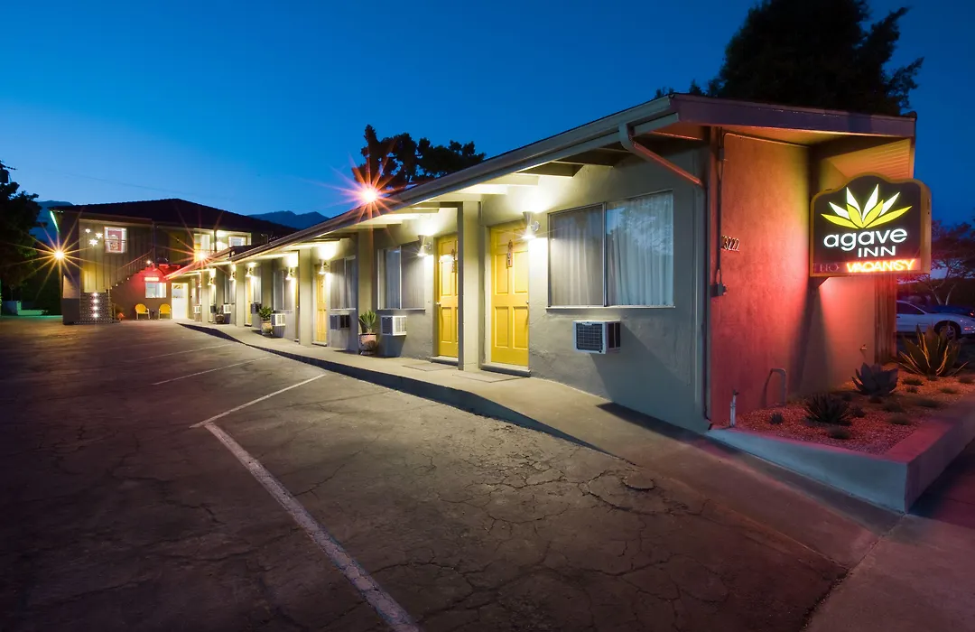 Agave Inn-1