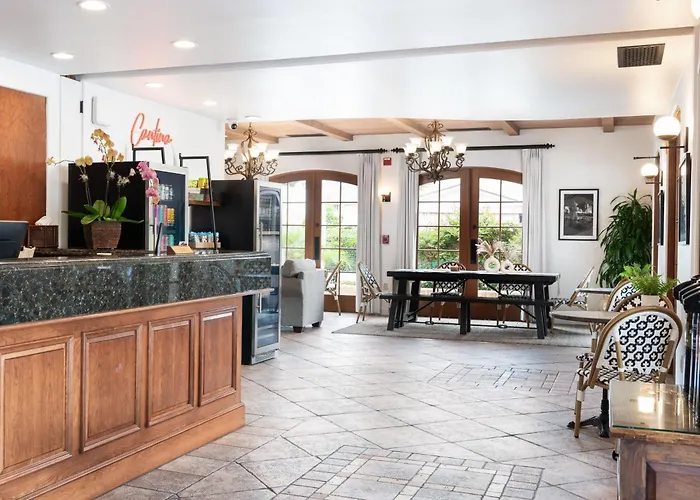 Brisas Del Mar Inn At The Beach